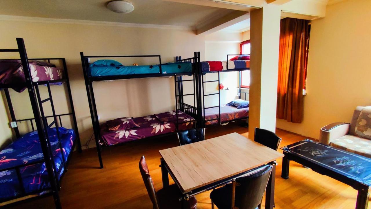 Masala Hostel Batumi Luaran gambar