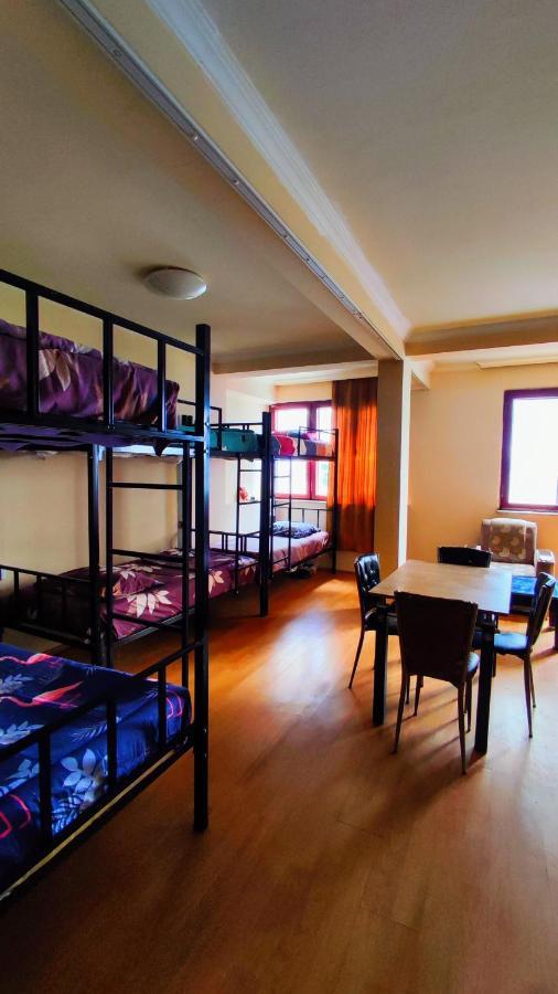 Masala Hostel Batumi Luaran gambar